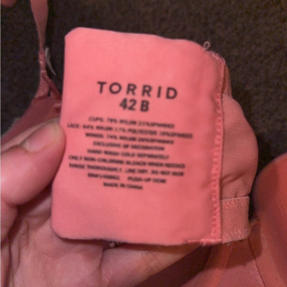 Torrid Pink and White Lace Bra - Picture 5 of 5